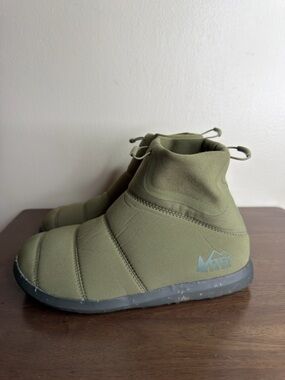 REI Co-Op Camp Dreamer Green Booties Sz 8 Womens